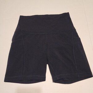 Lululemon Align Shorts sz 6 women black bike workout training